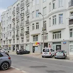Cozy City Center Apartment In Warszawa